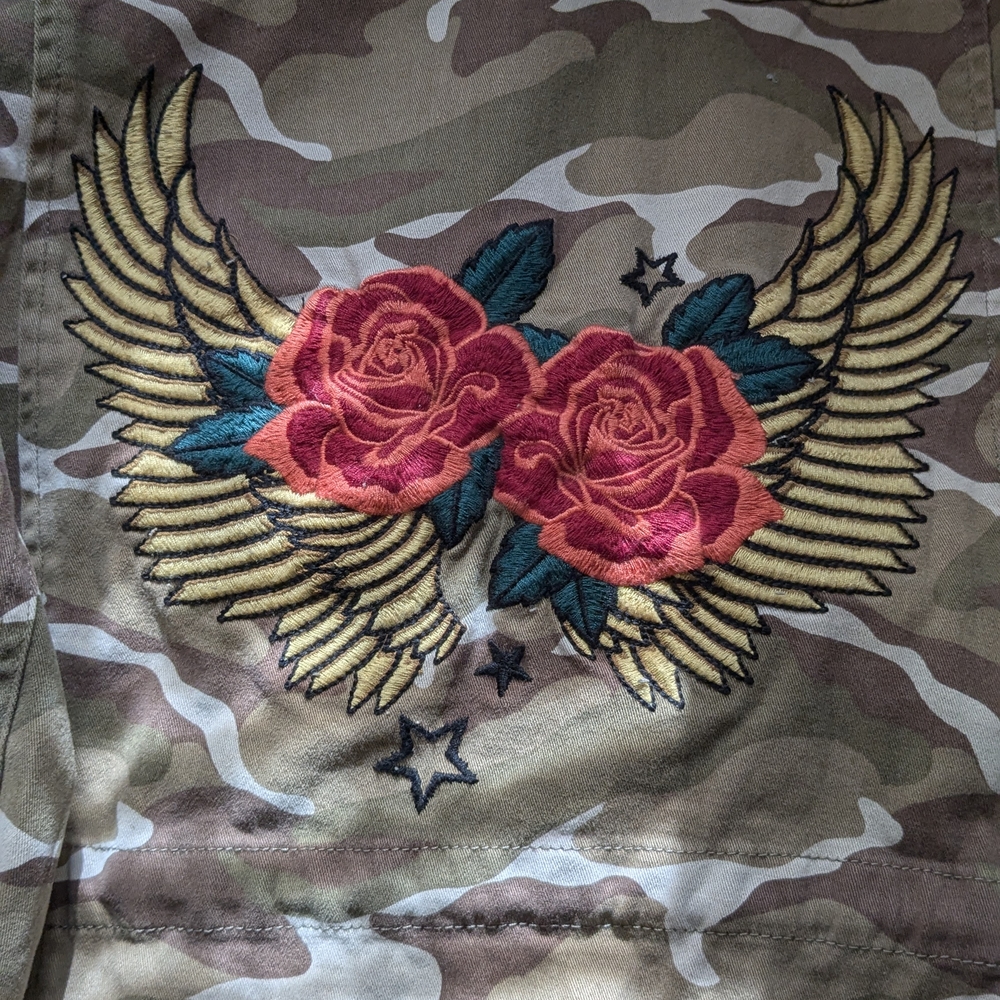 Torrid Twill Anorak Camouflage Jacket with Three Patches.
